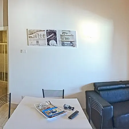 Vagne By Gardadomusmea Apartment *